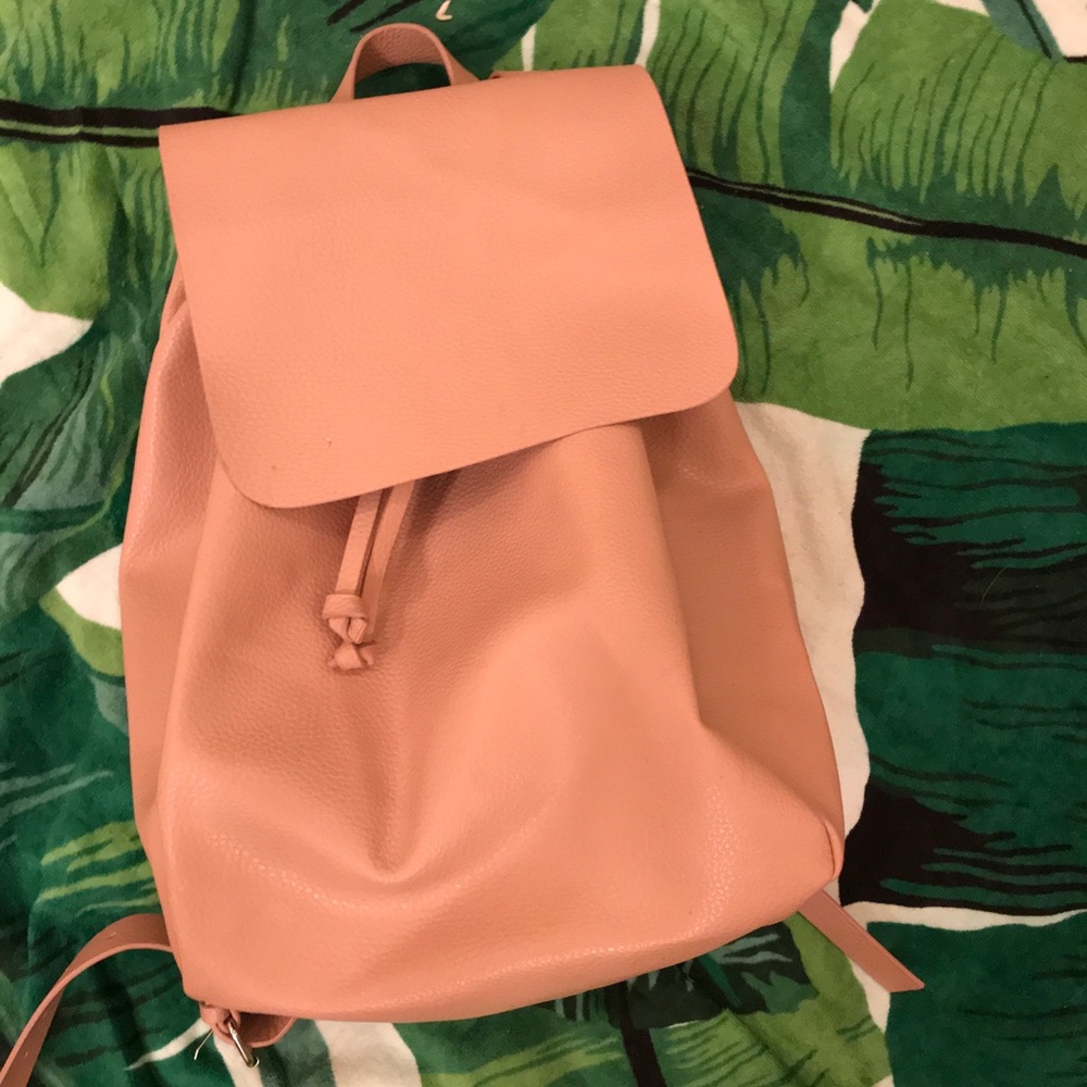 Sold Out pink leather backpack - Picture 4 of 7